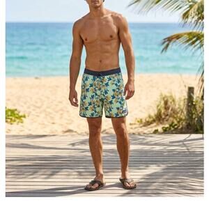 Patagonia Scallop Hem Stretch Wavefarer Board Shorts - Size XL - Floral Print